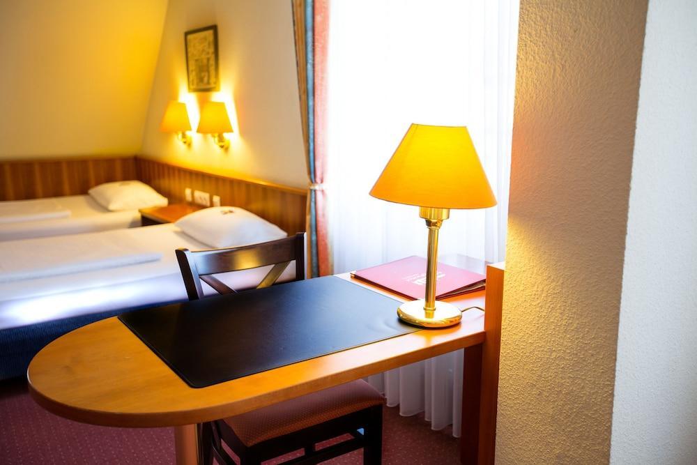 Burghotel Nuernberg Nuremberga Exterior foto